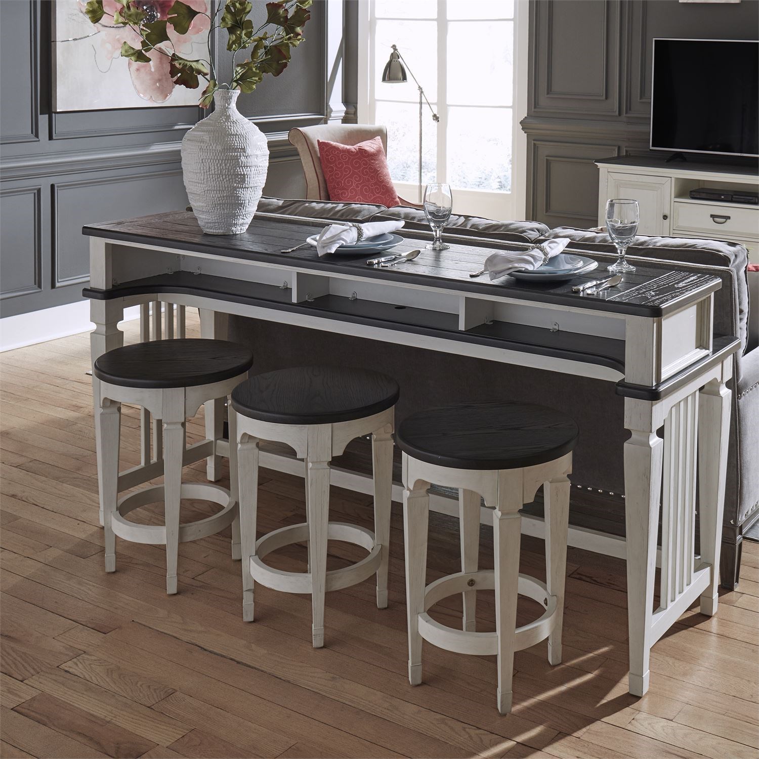 Liberty Furniture Allyson Park Transitional Two Toned Console
